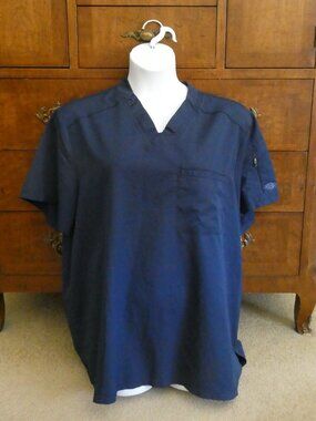 Dickies Men’s Scrubs Top Medical Uniform Size 2XL